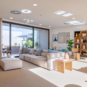 Bfresh Hotel - Padel, Pool & Fitness - Adults Only